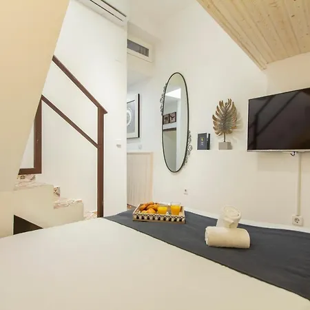 Almaden Apartamento Madrid Exterior photo